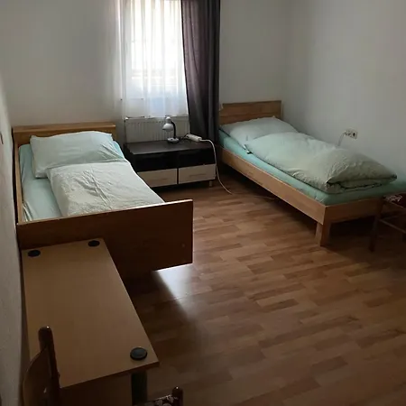 Ferienwohnung-monteurwohnung In *